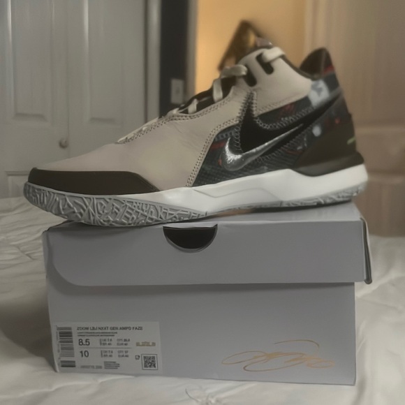 Nike LeBron NXXT Gen AMPD × FaZe men’s 8.5 - Picture 1 of 5
